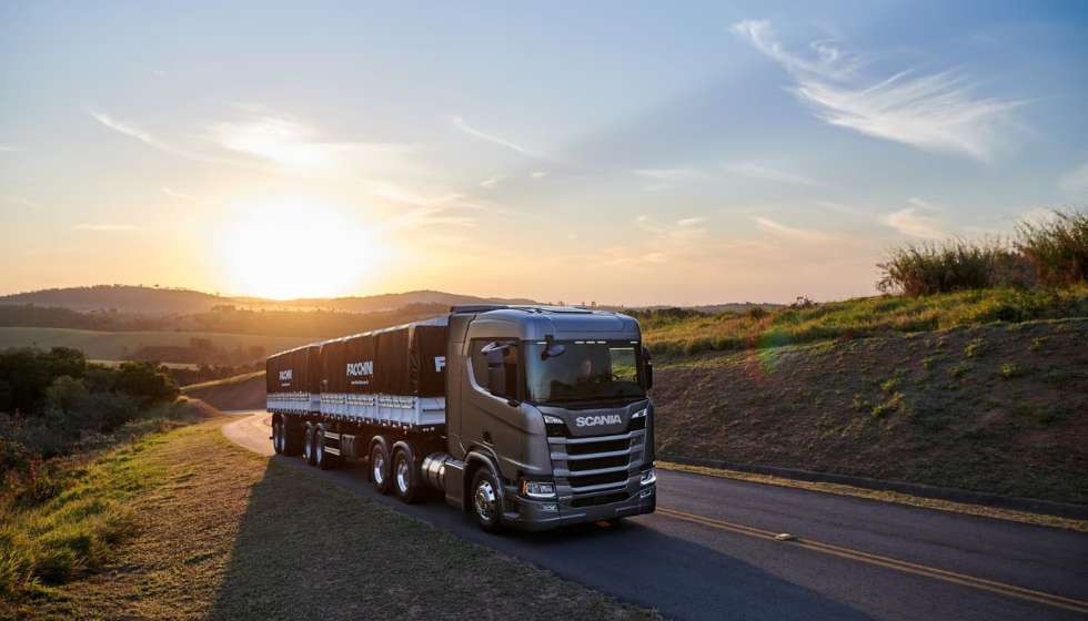 Caminhao de Frete  - Cota&ccedil;&atilde;o de frete online: como automatizar e parar de perder tempo